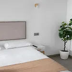Vitium Hotel 2*
