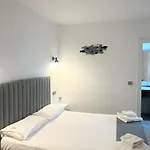 Vitium Hotel 2*