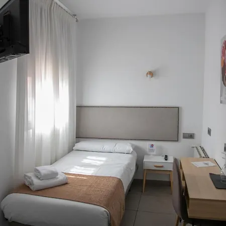 Vitium Hotel 2*